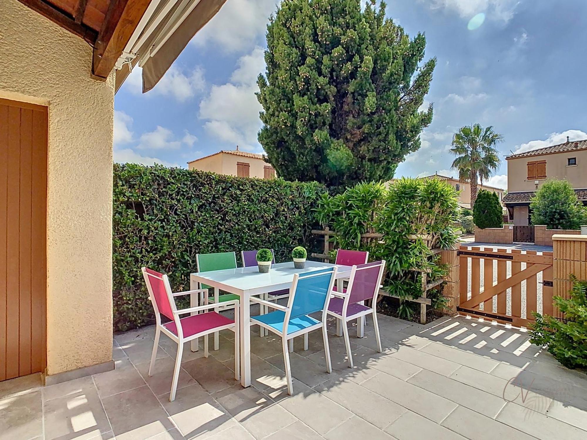 Petit Coin De Paradis Dans Residence Avec Piscine Vias Εξωτερικό φωτογραφία